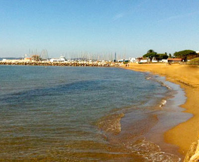 Het strand van Tamaris