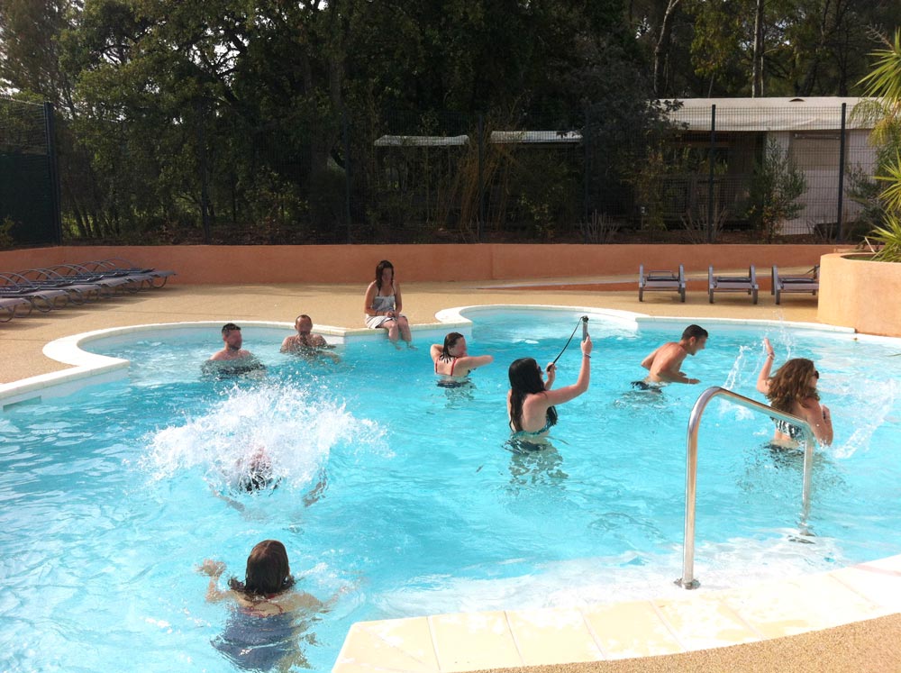 Verwarmd zwembad Franse Rivièra Solarium Bubbelbad Spa kinderzwembad Groot zwembad