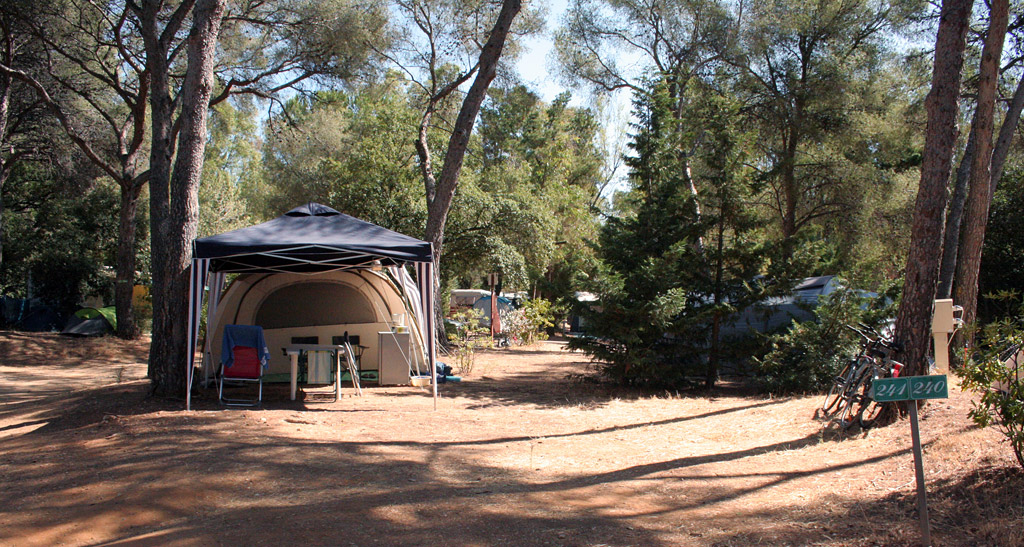 Verhuur van tenten en caravans op campings in de buurt van Porquerolles