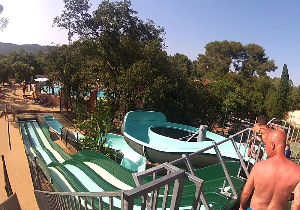 Camping Var Waterglijbaan waterspelletjes verwarmd zwembad