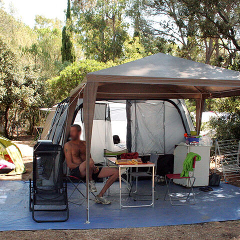 Staanplaatsen ‘Privilège XXL’  - tenten, caravans & campers