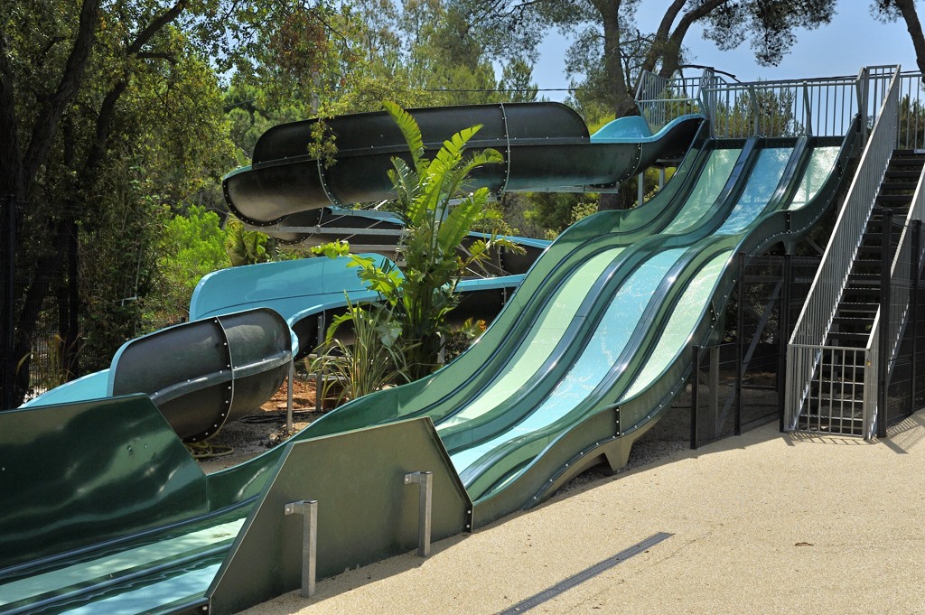 Franse Rivièra Aquatic gebied water games waterglijbaan Vakantie familie Vrienden