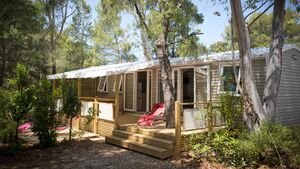 Stacaravan Premium voor 6 personen op een 4-sterrencamping in de Provence