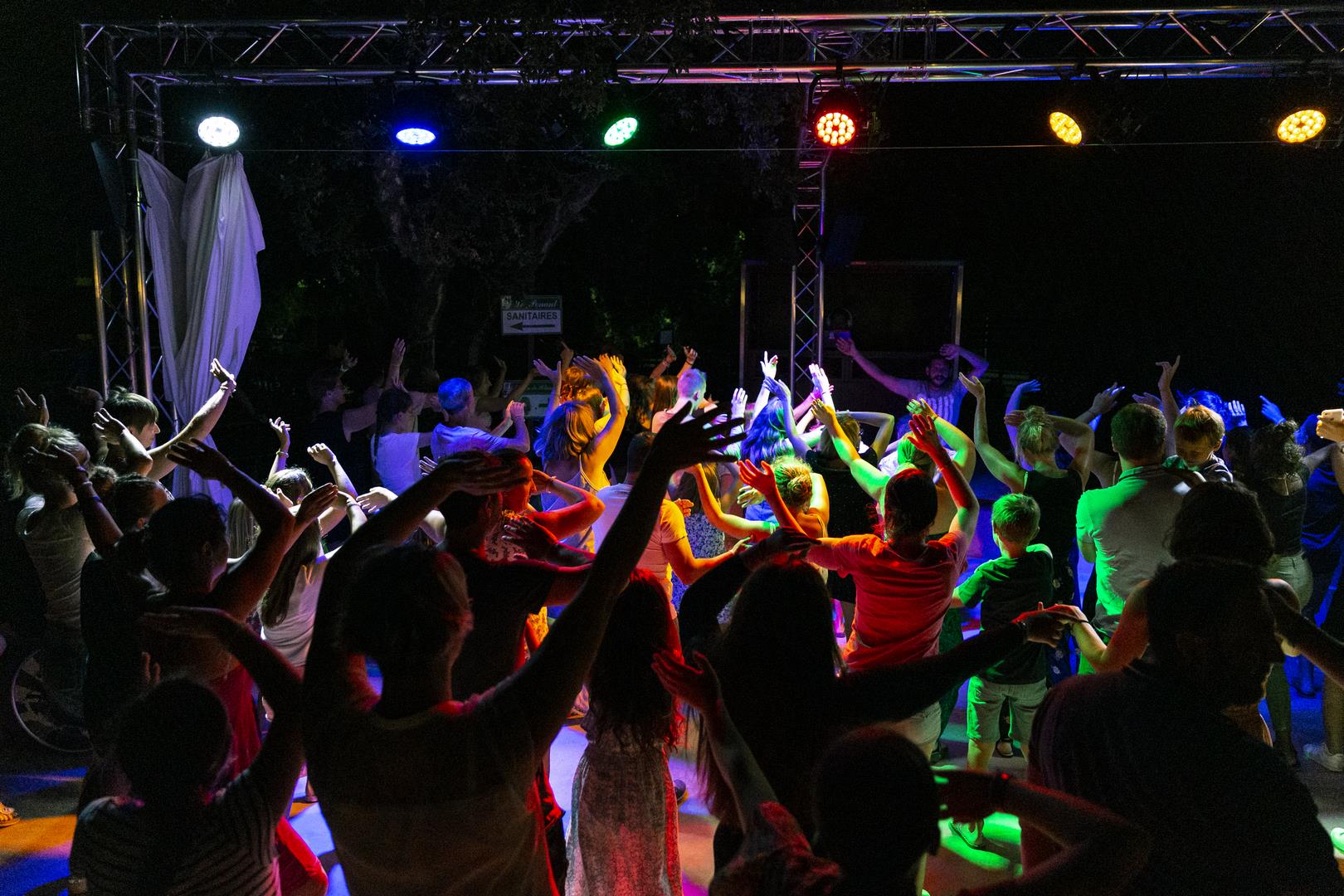 Camping La-Londe-les-Maures Muziekavond DJ-concert