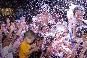 La-Londe-les-Maures Camping Mousse Evening Animatie kinderen