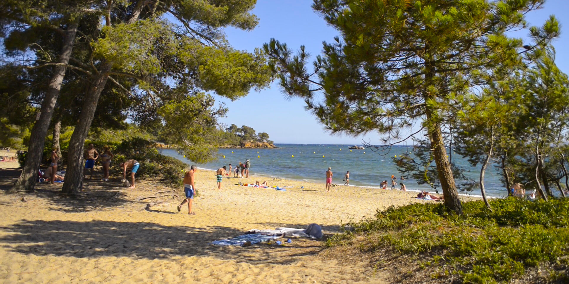 Naar het strand van La Londe of het zwembad van de camping?