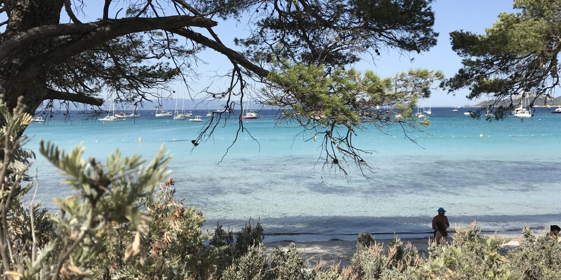 Vanaf de camping naar de haven van La Londe voor een uitstapje naar Porquerolles