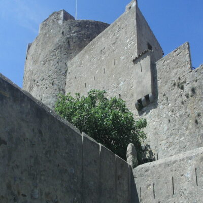 Visite van het fort van Sainte-Agathe op het eiland van Porquerolles in de Var