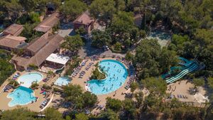 Enorm waterpark op 4-sterrencamping in de Provence