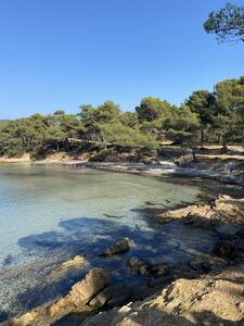 Ongerepte stranden van de Provence