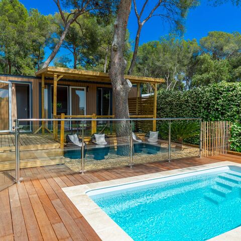 Superluxuriöses Premium-Mobilheim mit privatem Pool oder Spa