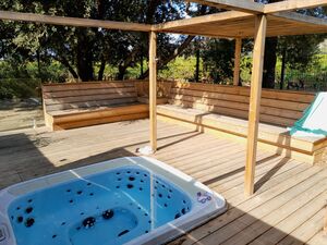 Camping Les Jardins de la Pascalinette ®